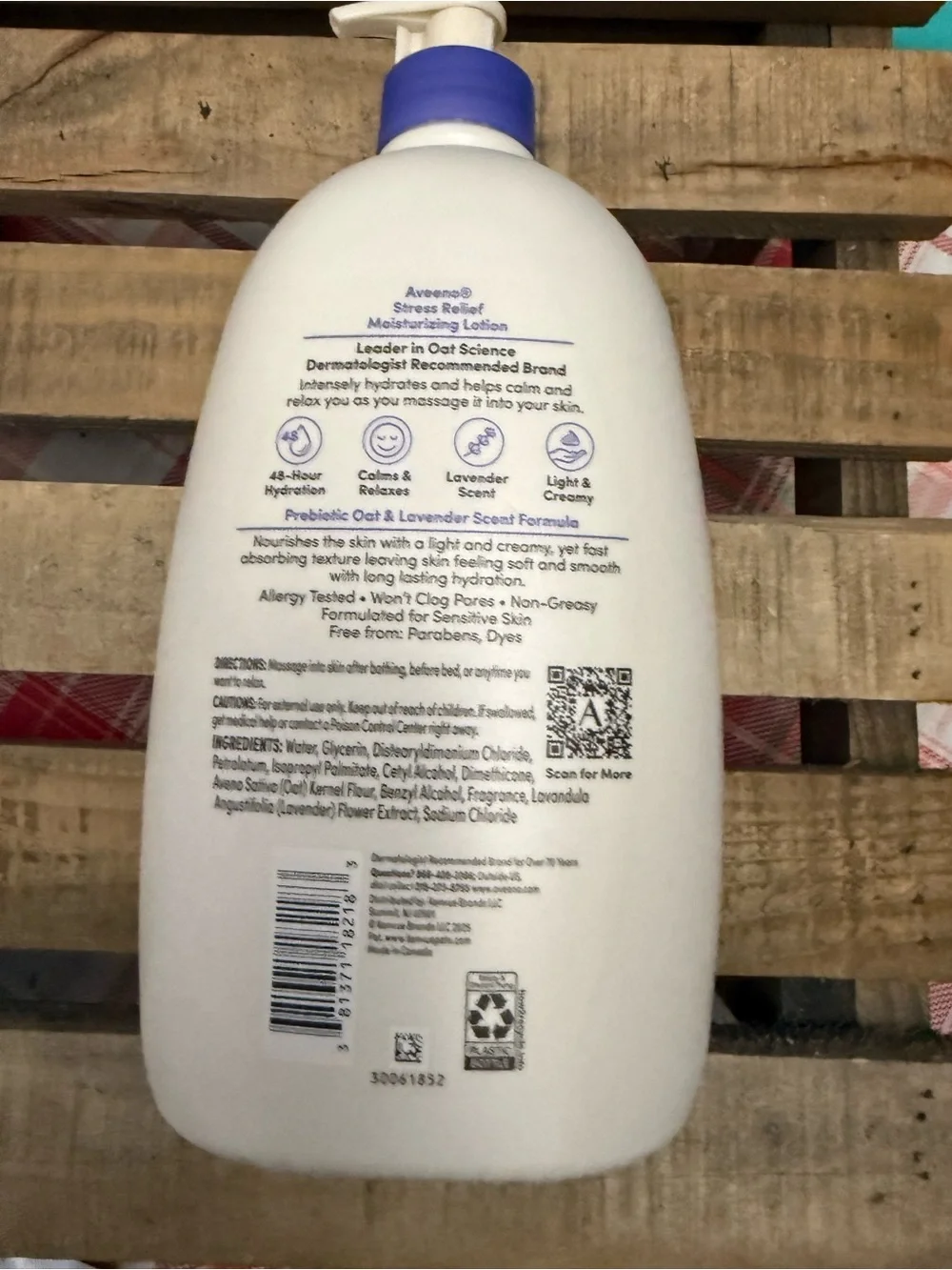 Aveeno Stress Relief Moisturizing Lotion - lavender scent. 33 fl oz